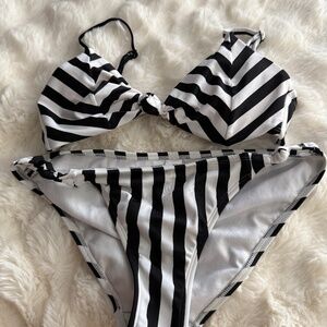 preowned,No Boundries girls navy and white bikini bathing suit,size 7/8